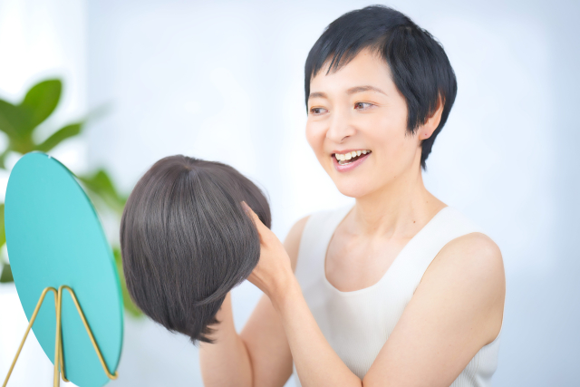 大人ウィッグスタイル