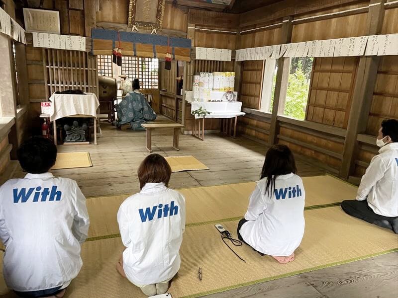 かつら供養【年毛神社】お祓い1