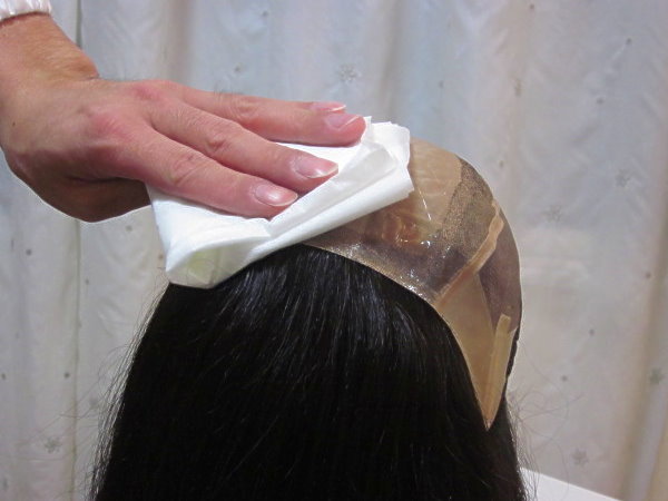 毎日のかつら・ウィッグお手入れ